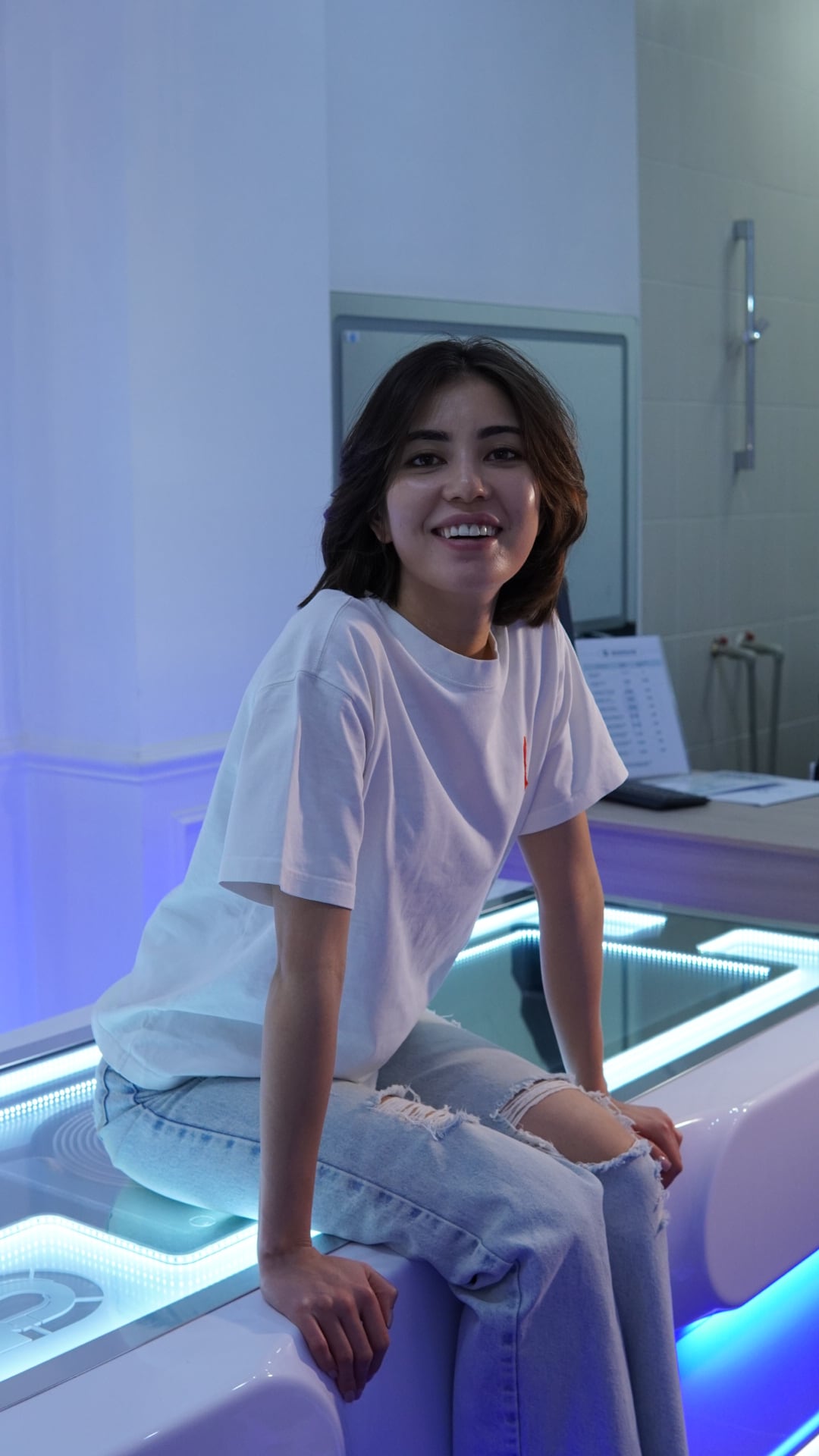 Пациентка в зале экзотерапии AIVA CLINIC